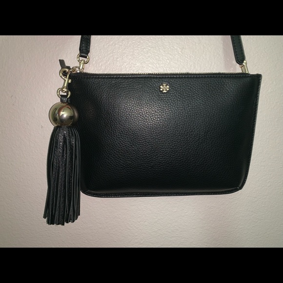 Tory Burch Handbags - Tory Butch Tassel crossbody